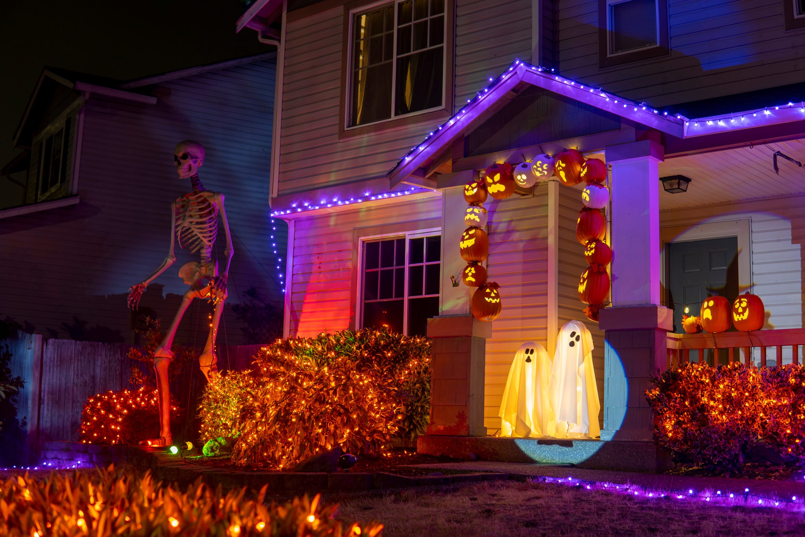 Halloween Decoration Tips For Your Roof